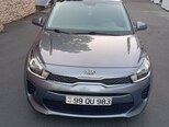Kia Rio-1