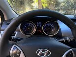 Hyundai Avante-13