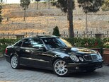 Mercedes E 240-1