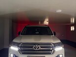 Toyota Land Cruiser-5