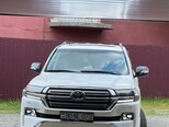 Toyota Land Cruiser-4