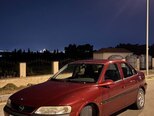 Opel Vectra-4
