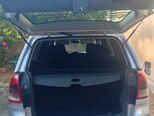Opel Zafira-9