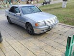 Mercedes C 200-1