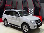 Mitsubishi Pajero-2