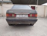 Mercedes 190-2