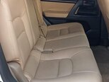 Toyota Land Cruiser-12