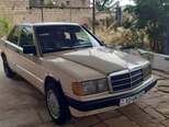Mercedes 190-1
