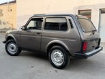 LADA (VAZ) Niva-9