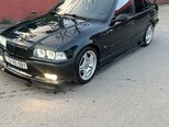 BMW 320-2