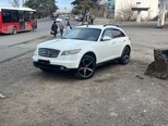 Infiniti FX35-5