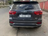 Kia Sorento-4