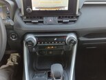 Toyota RAV4-15