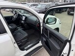 Toyota Land Cruiser-12