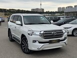 Toyota Land Cruiser-2