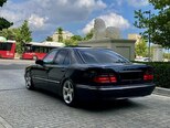Mercedes E 320-11