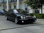Mercedes E 320-9
