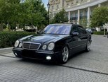 Mercedes E 320-8