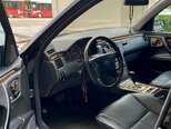 Mercedes E 320-4