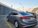 Hyundai Elantra-6
