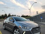 Hyundai Elantra-8
