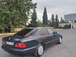 Mercedes E 200-9