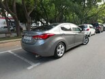 Hyundai Elantra-4