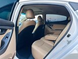 Hyundai Elantra-15