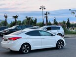 Hyundai Elantra-26