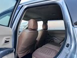 Mitsubishi Outlander-11