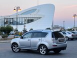 Mitsubishi Outlander-12