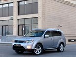 Mitsubishi Outlander-16