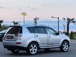Mitsubishi Outlander-20