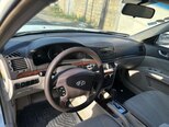 Hyundai Sonata-8