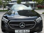 Mercedes E 300 e-1