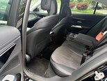 Mercedes E 300 e-9