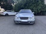 Mercedes E 320-3