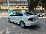 Volkswagen Polo-5
