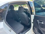 Volkswagen Polo-8