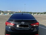 Hyundai Elantra-5