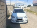 Hyundai Accent-1