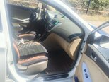 Hyundai Accent-6