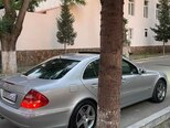 Mercedes E 240-8