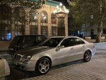 Mercedes E 240-6