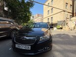 Chevrolet Cruze-12
