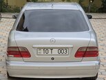 Mercedes E 320-2