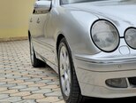 Mercedes E 320-4