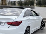 Hyundai Sonata-6