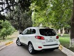 Hyundai Santa Fe-5