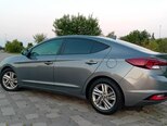 Hyundai Elantra-5